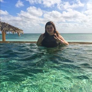 Meet your Posher, Kailey